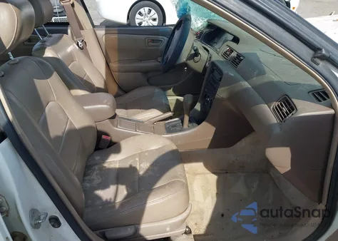 2000 Toyota Camry Ce/Le/Xle из США, поврежденный, VIN JT2BG22K5Y0408741